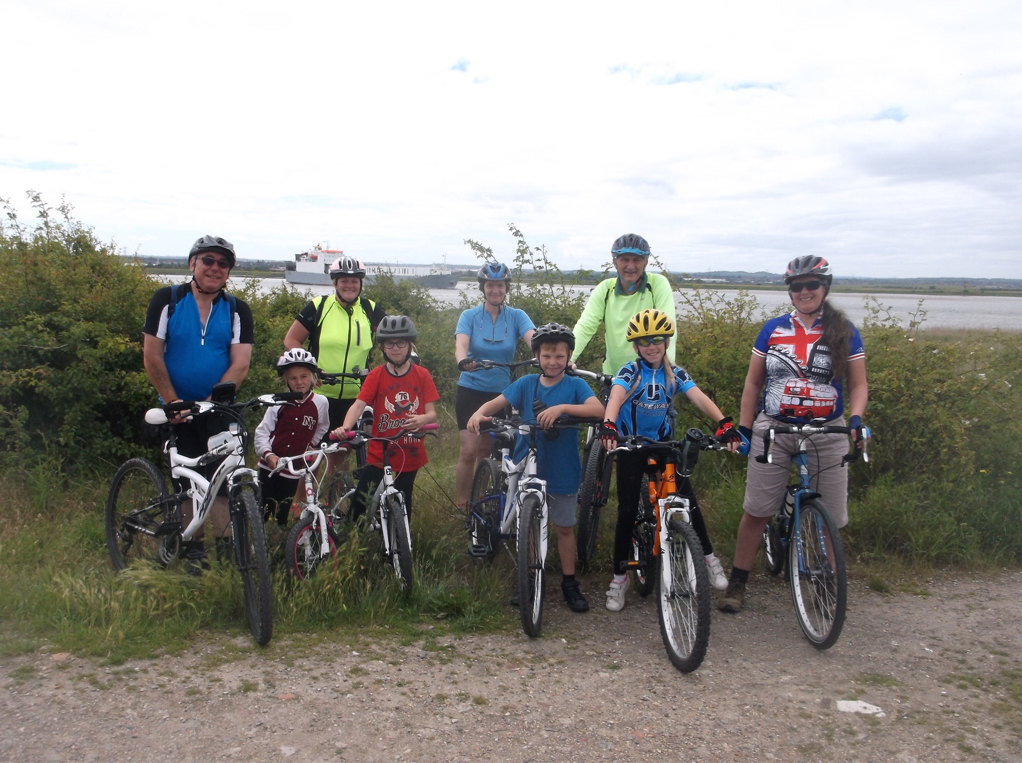 GATEWAY FAMILY RIDE from Grays to Rainham Marshes